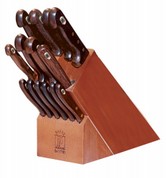 Ceppo in legno assortito con 14 coltelli